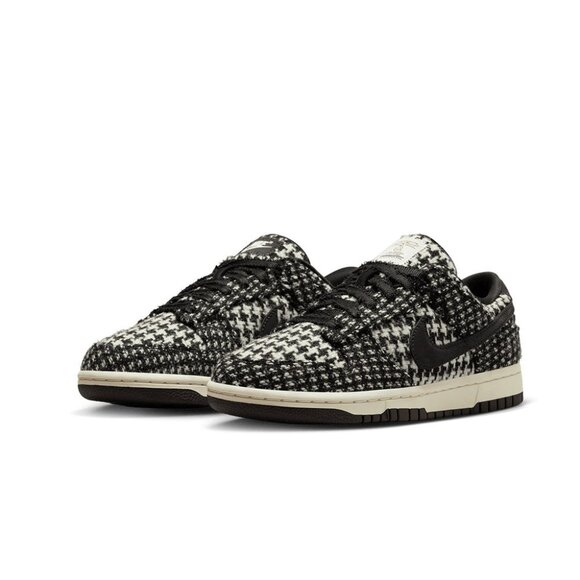 Nike Dunk Low x Harris Tweed Black Women's Size 7 - Picture 2 of 5